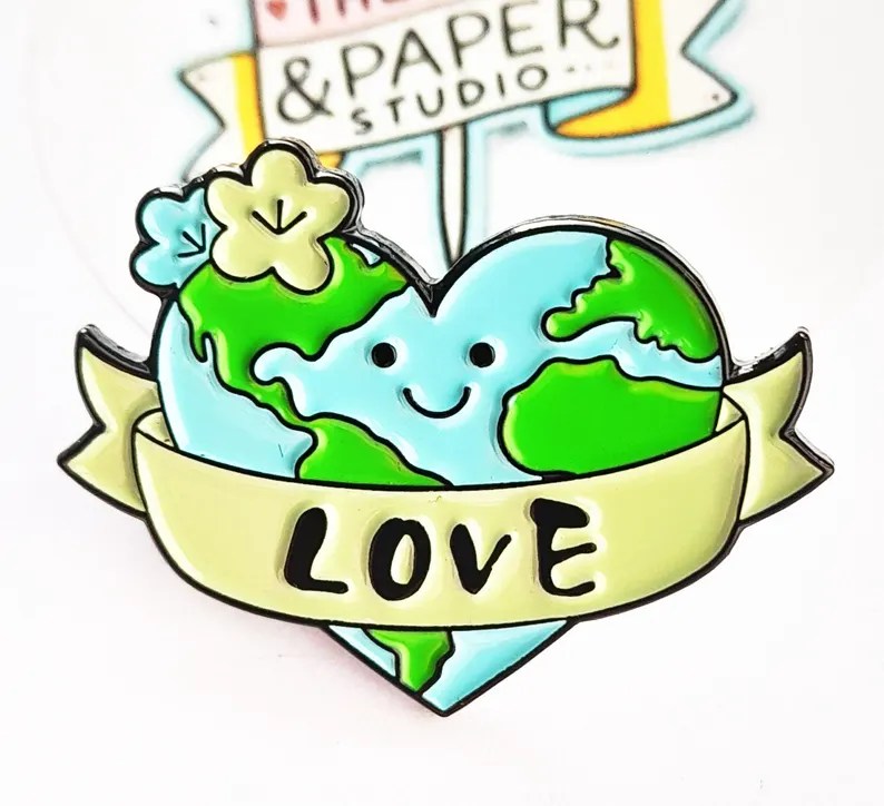 The Rise of Enamel Pins in Sustainable Fashion&nbsp;🌿